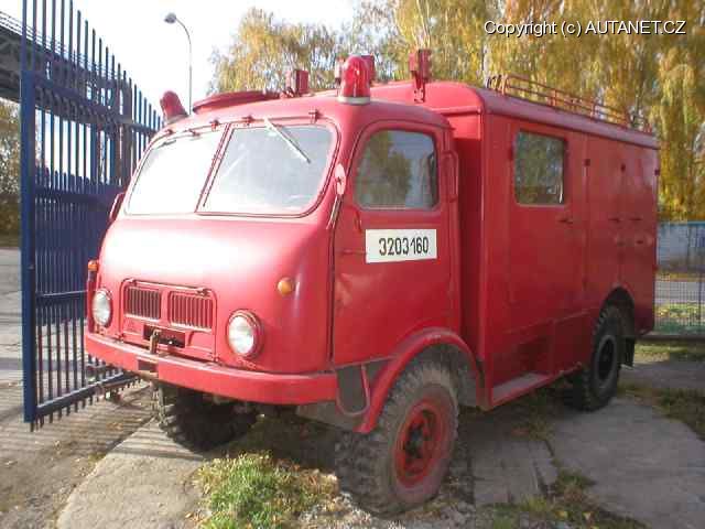 TATRA 805.jpg